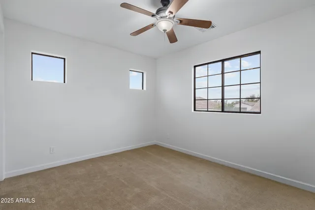 $1,579,000 | 2448 East Amber Lane, Gilbert, AZ 85296