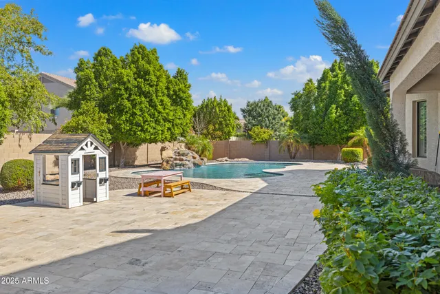 $1,579,000 | 2448 East Amber Lane, Gilbert, AZ 85296