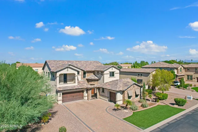 $1,579,000 | 2448 East Amber Lane, Gilbert, AZ 85296