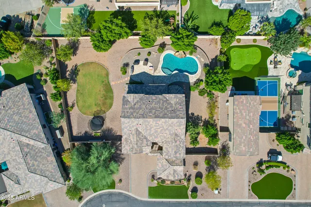 $1,579,000 | 2448 East Amber Lane, Gilbert, AZ 85296