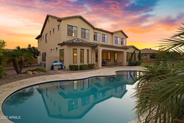 $1,579,000 | 2448 East Amber Lane, Gilbert, AZ 85296