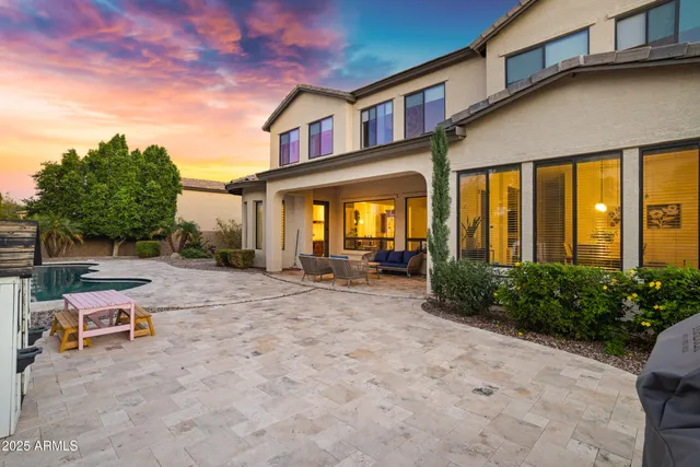 $1,579,000 | 2448 East Amber Lane, Gilbert, AZ 85296
