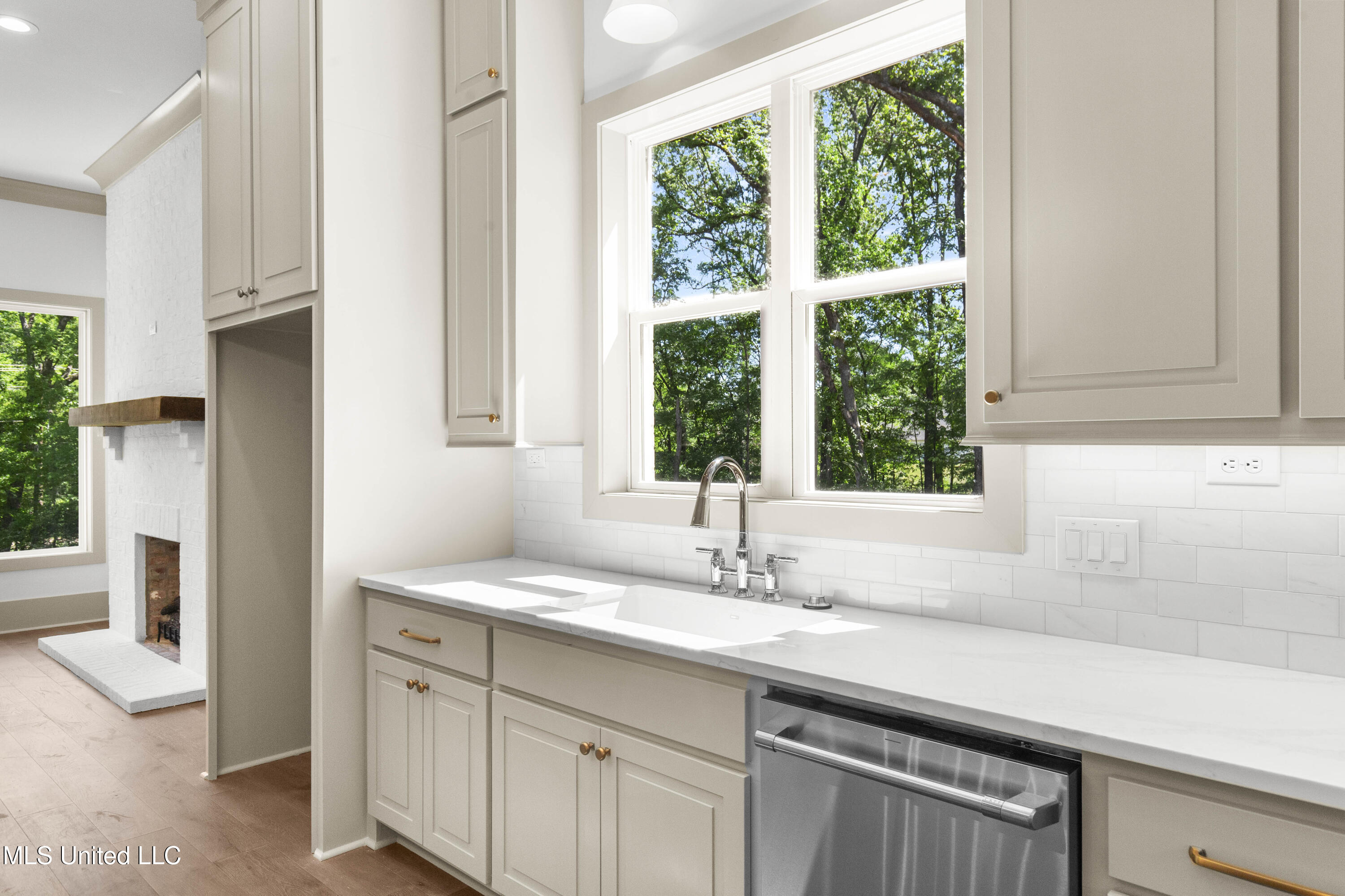 227 Oakside Trail Madison, MS 39110 - Photo 13 of 69 Lot 26 Silverleaf-27