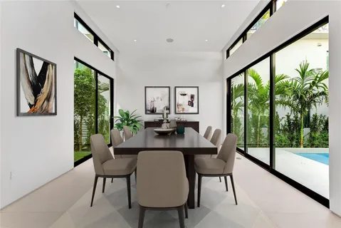 a view of a pathway both side of a building