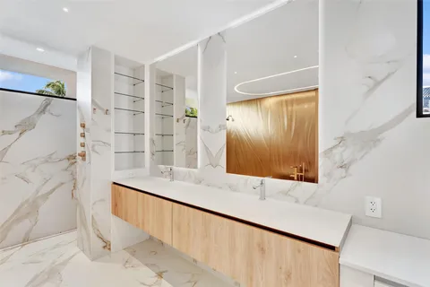 $9,499,000 | 2130 South Miami Avenue, Miami, FL 33129