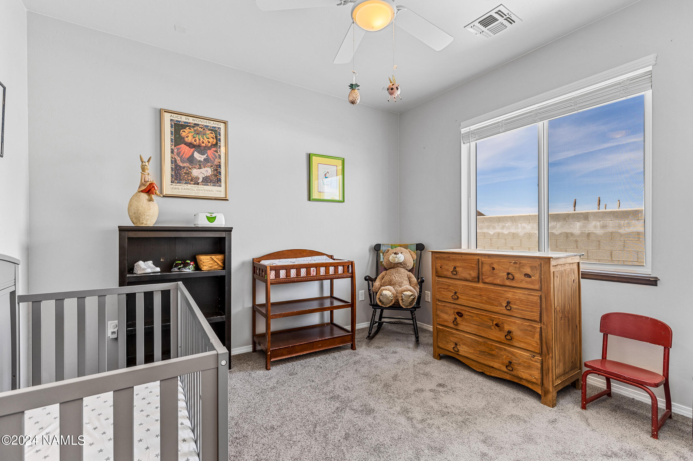 6525 Johnson Ranch Road Flagstaff, AZ 86004 - Photo 23 of 44 Bedroom 3
