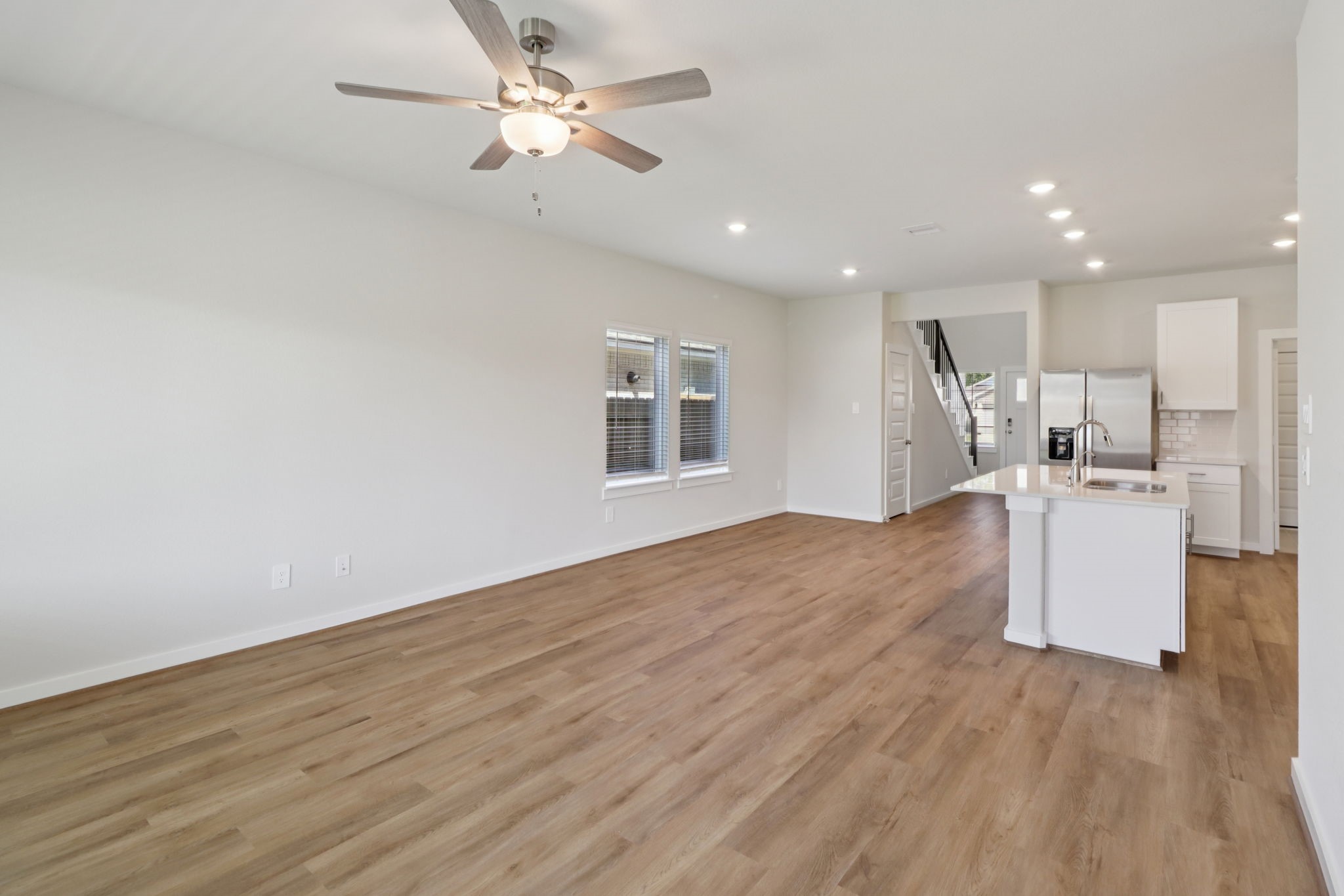 31016 Rivage Bch Drive Huffman, TX 77336 - Photo 4 of 25