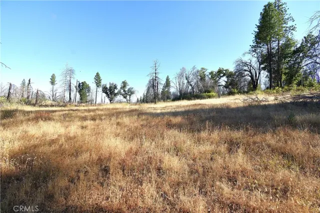 a view of a lake with houses