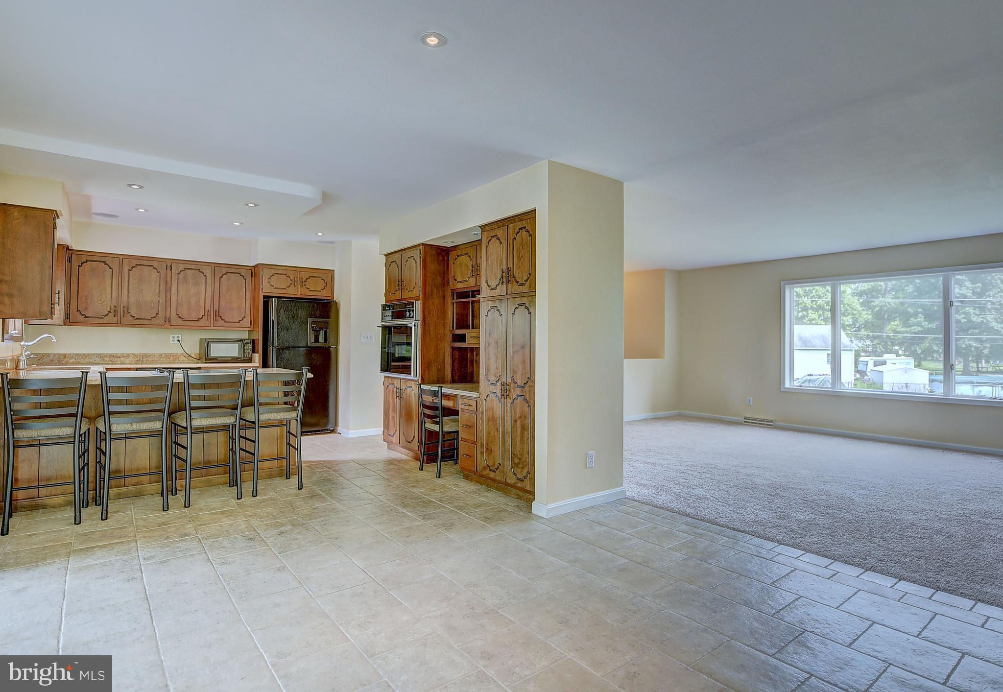 609 Tampa Road Baltimore, MD 21221 - Photo 12 of 25 Dining Room