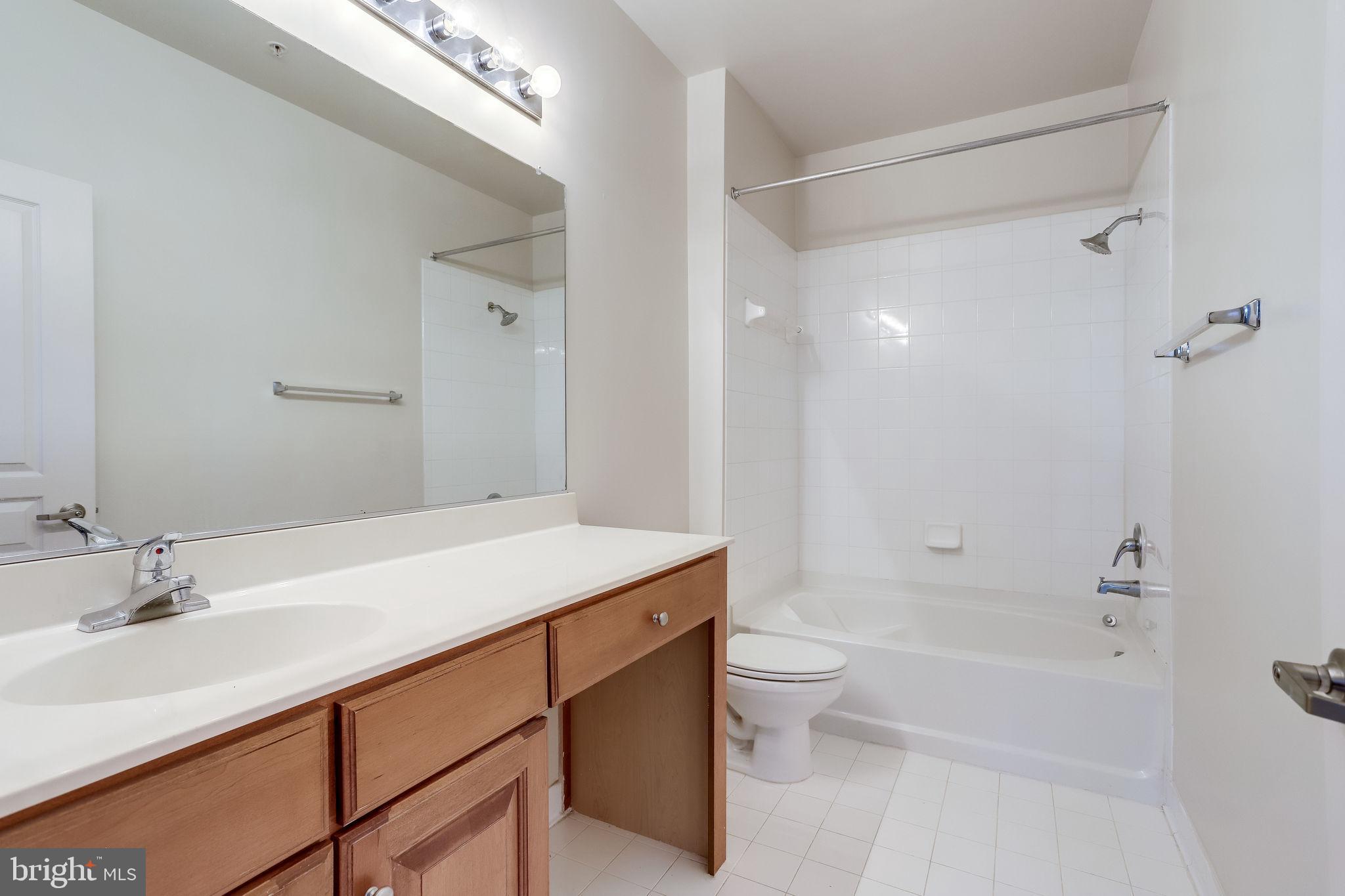 12001 Market Street, Unit 315 Reston, VA 20190 - Photo 25 of 47