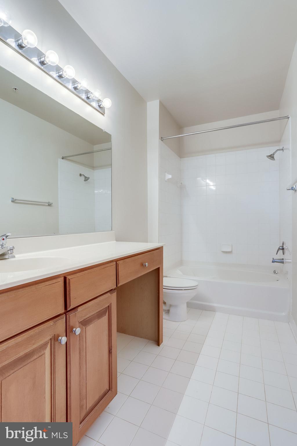 12001 Market Street, Unit 315 Reston, VA 20190 - Photo 26 of 47