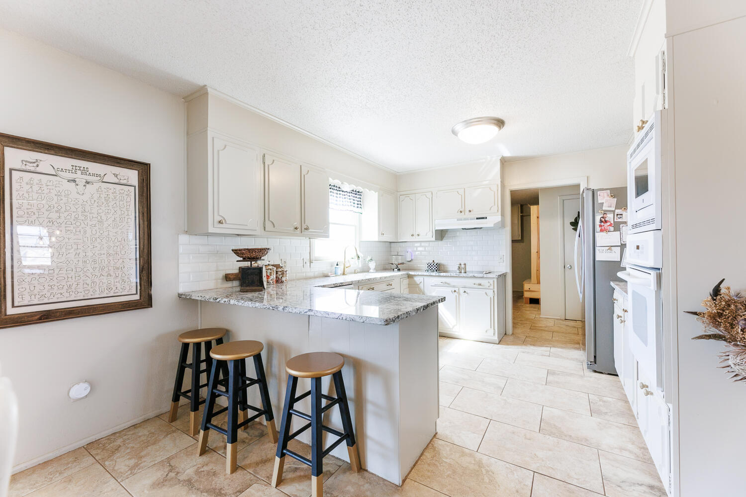 5213 17th Street Lubbock, TX 79416 - Photo 17 of 56 Kitchen