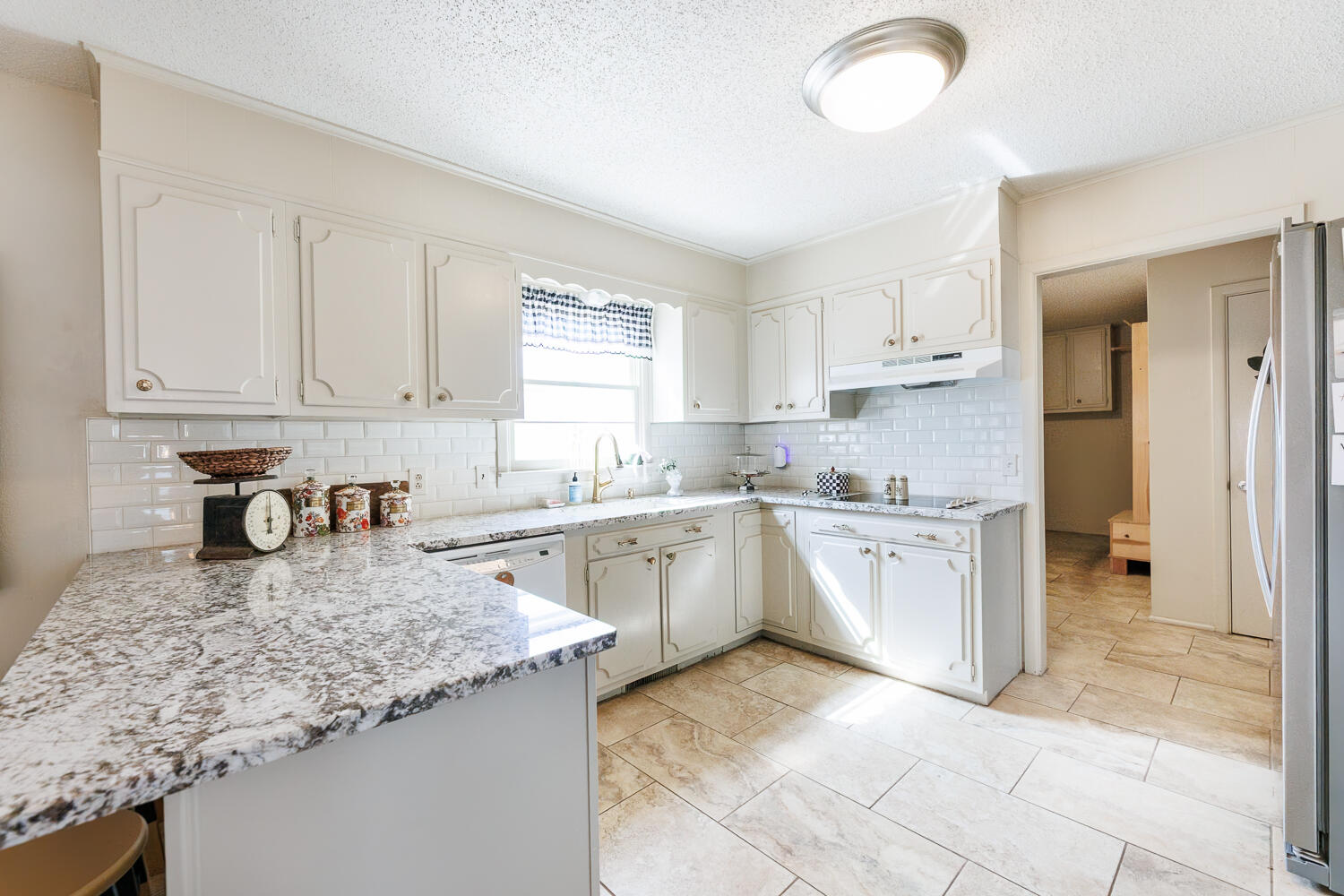 5213 17th Street Lubbock, TX 79416 - Photo 19 of 56 Kitchen