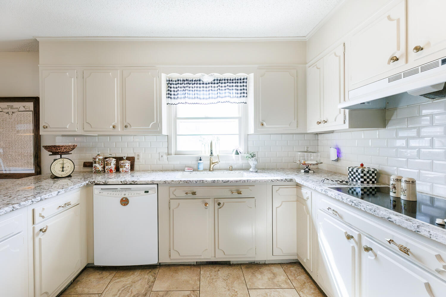 5213 17th Street Lubbock, TX 79416 - Photo 20 of 56 Kitchen