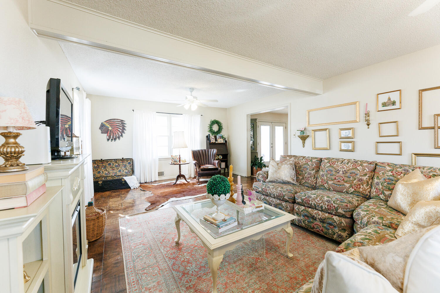 5213 17th Street Lubbock, TX 79416 - Photo 8 of 56 Living Area