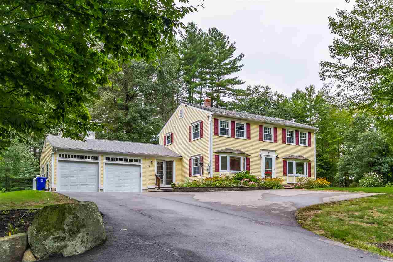 7 Birchdale Road Bow, NH 03304 - Photo 2 of 38