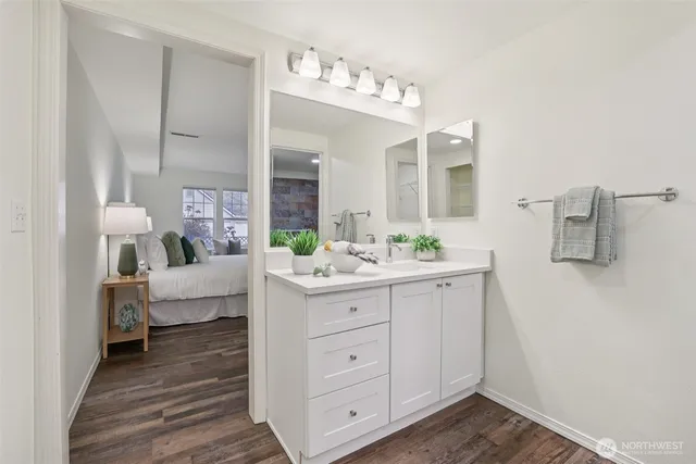 $479,000 | 4133 224th Lane Southeast, Unit 103, Issaquah, WA 98029