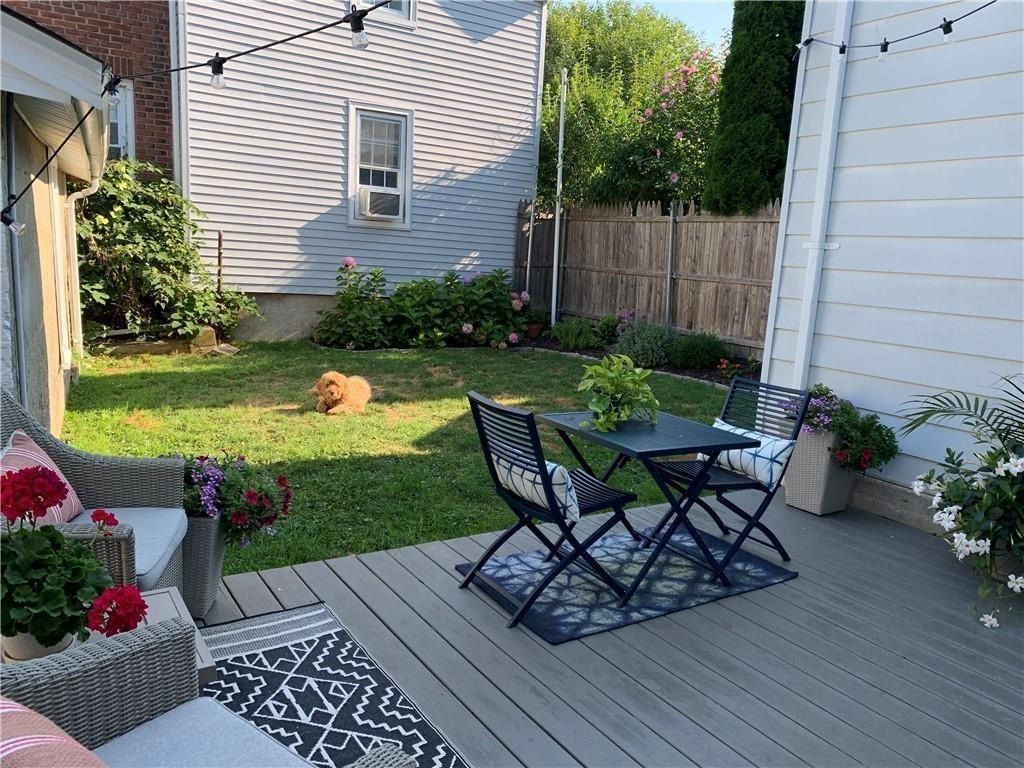 22 Dearborn Street, Unit 1 Newport, RI 02840 - Photo 9 of 11