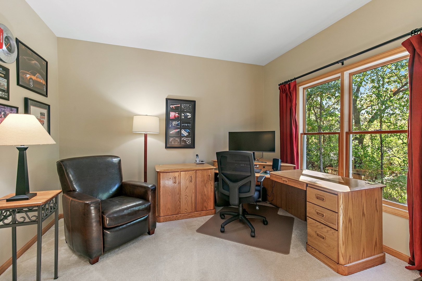 415 Roslyn Road East Dundee, IL 60118 - Photo 21 of 48 Gallery Image 21