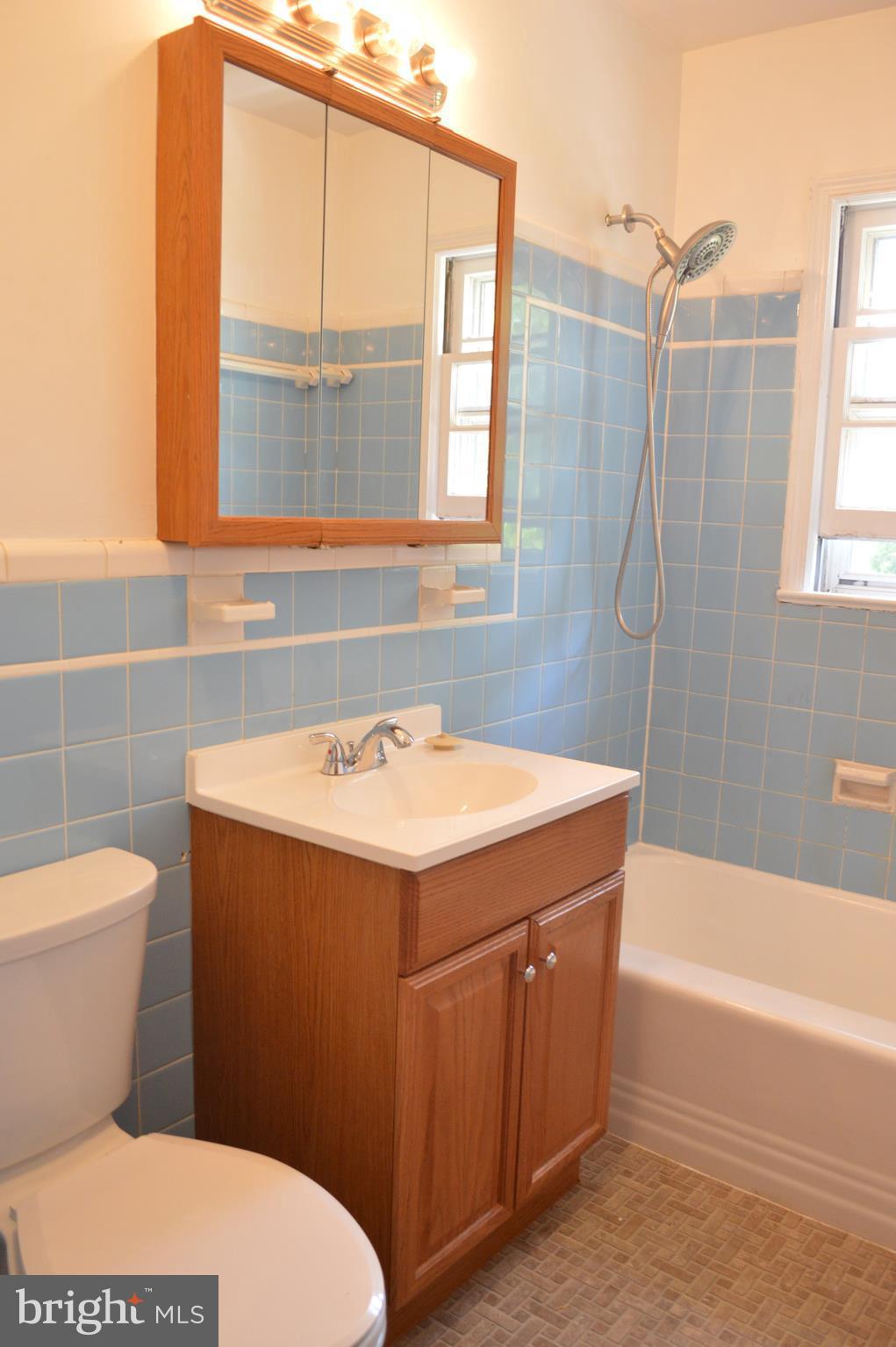 320 Fairview Road Culpeper, VA 22701 - Photo 28 of 30 Bath