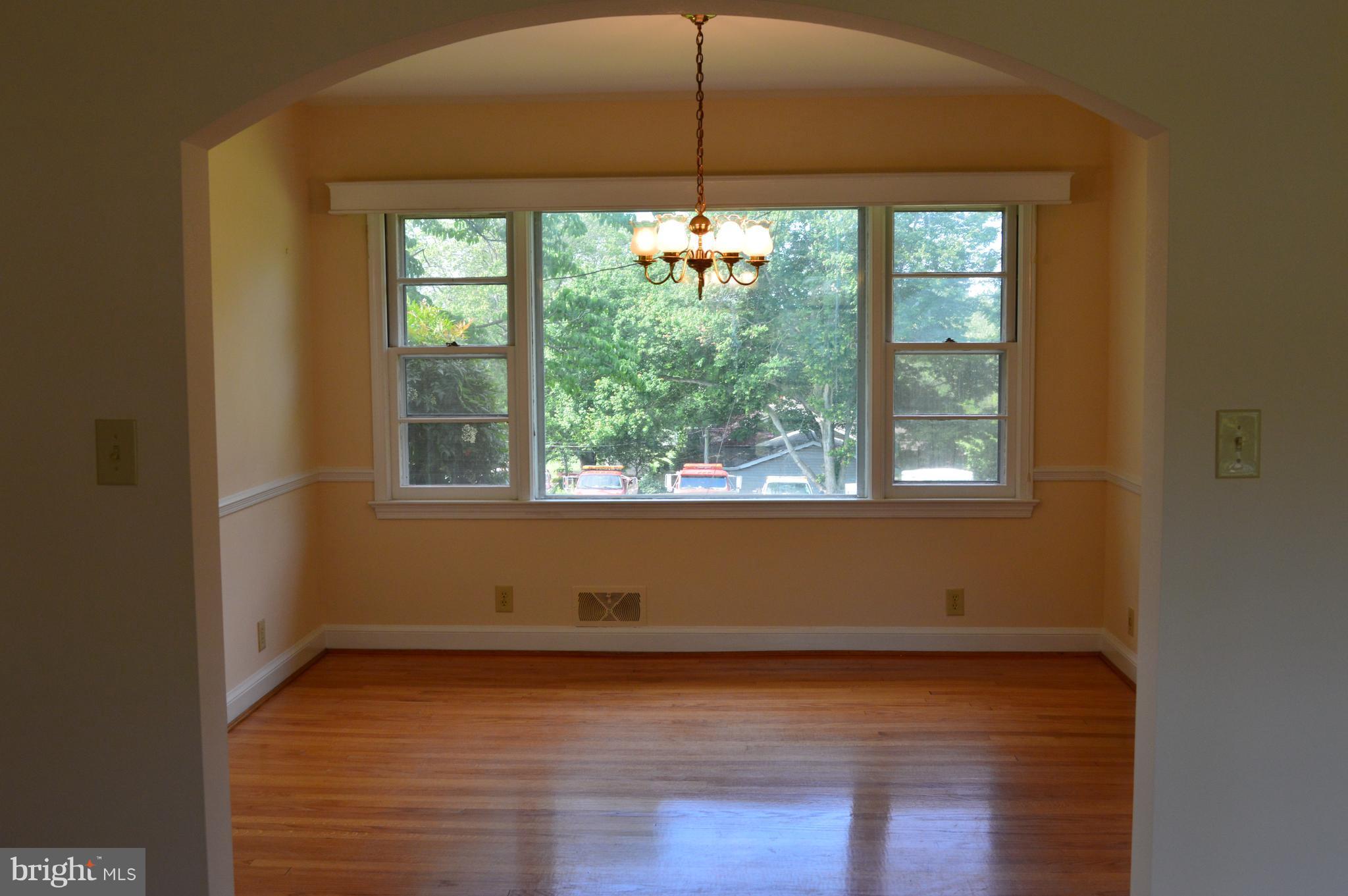 320 Fairview Road Culpeper, VA 22701 - Photo 5 of 30 Dining Room