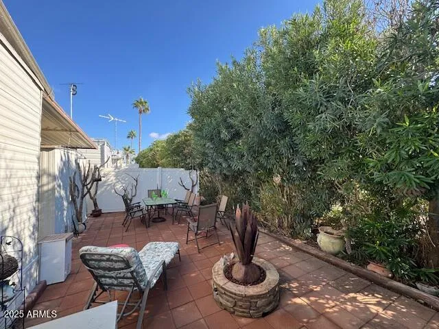 a outdoor view with a sitting space