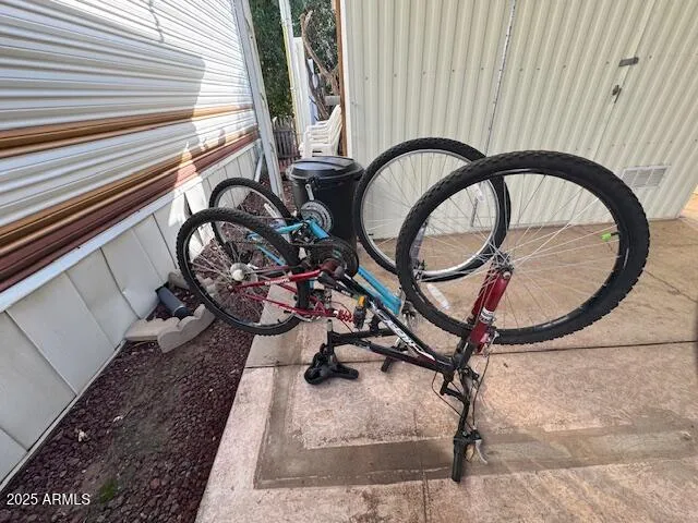 a picture of a bench in a yard