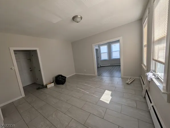 $1,900 | 515 Morris Avenue, Summit, NJ 07901