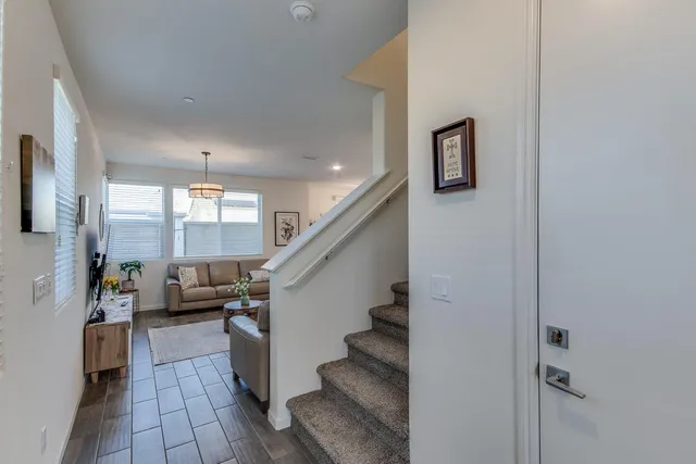 $470,000 | 2037 North Rogers Avenue, Clovis, CA 93619