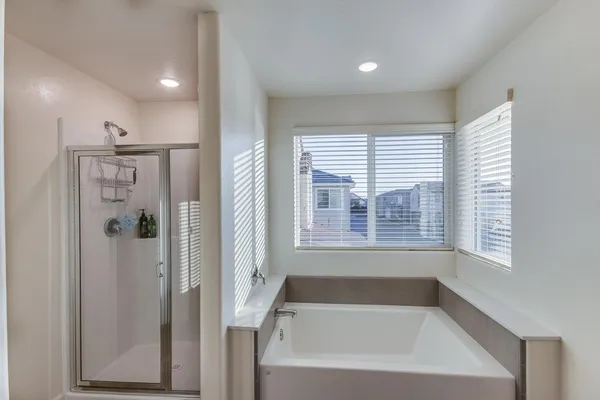 $430,000 | 2037 North Rogers Avenue, Clovis, CA 93619