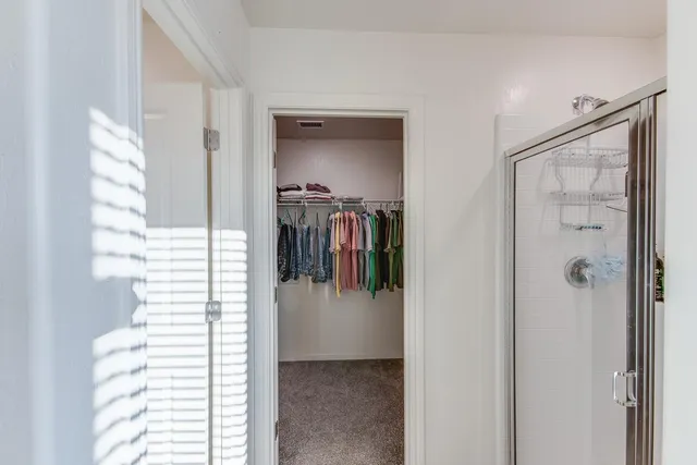 $470,000 | 2037 North Rogers Avenue, Clovis, CA 93619