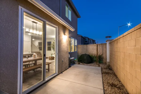 $430,000 | 2037 North Rogers Avenue, Clovis, CA 93619