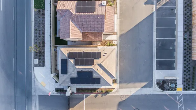 $470,000 | 2037 North Rogers Avenue, Clovis, CA 93619