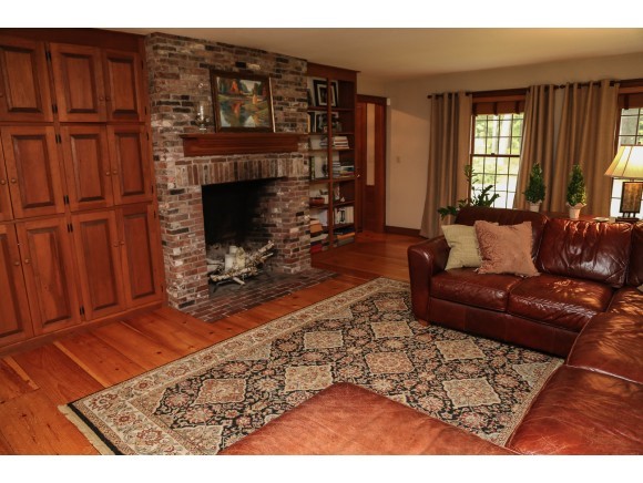 256 Galloping Hill Road Hopkinton, NH 03229 - Photo 16 of 32