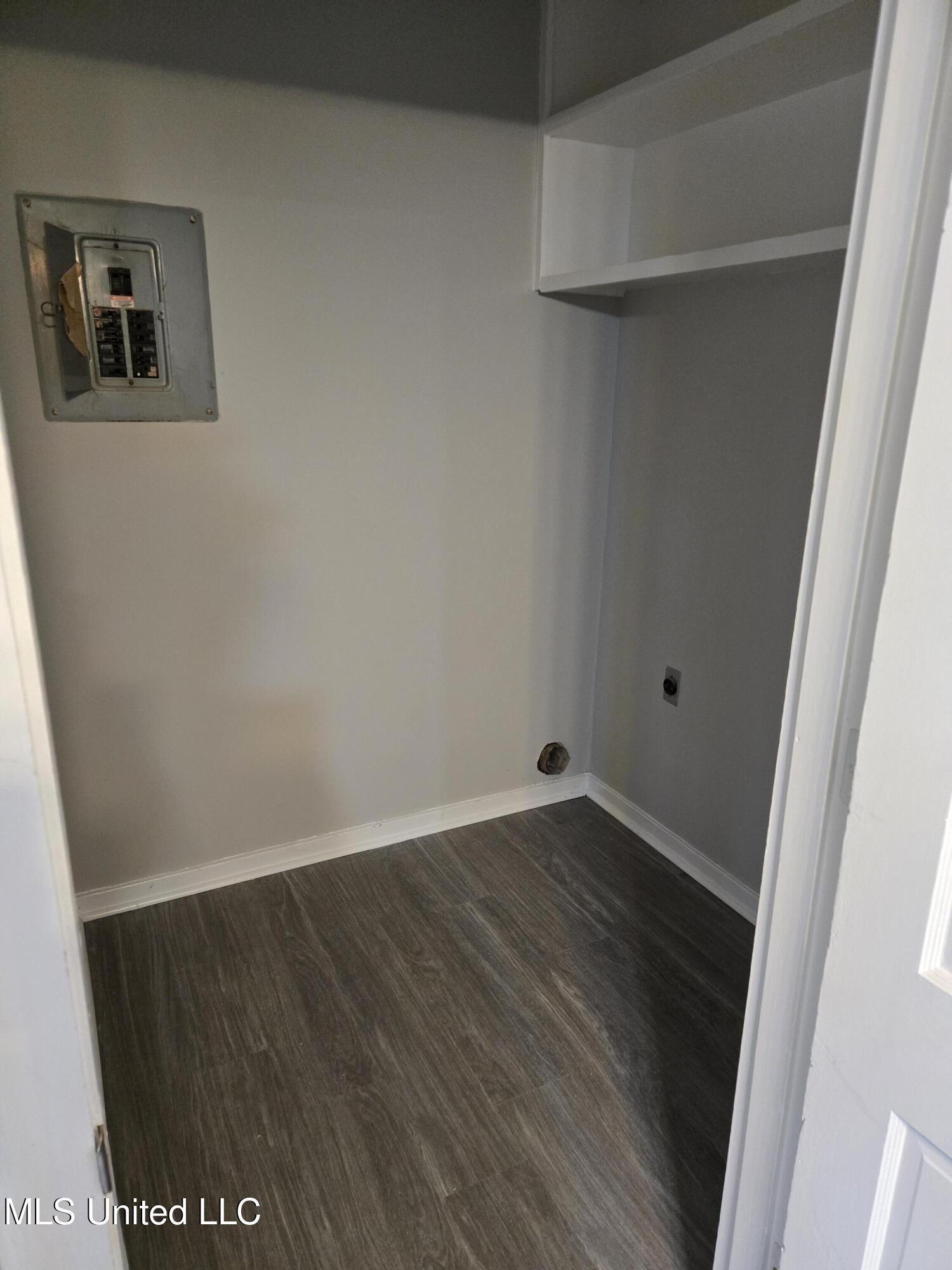 38 Cedar Place Jackson, MS 39212 - Photo 13 of 17 38 Cedar Place, Jackson - 14