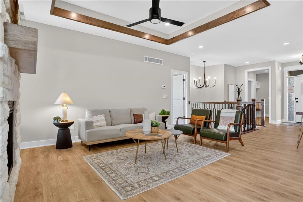 11562 South Olathe Vw Road Olathe, KS 66061 - Photo 8 of 32