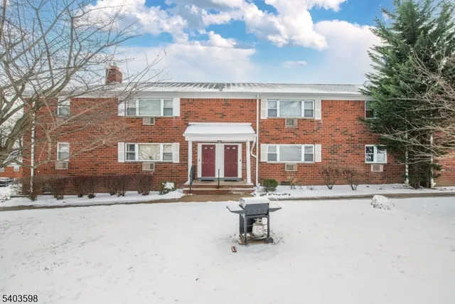 $2,400 | 2467 Highway 10, Unit 5A, Morris Plains, NJ 07950