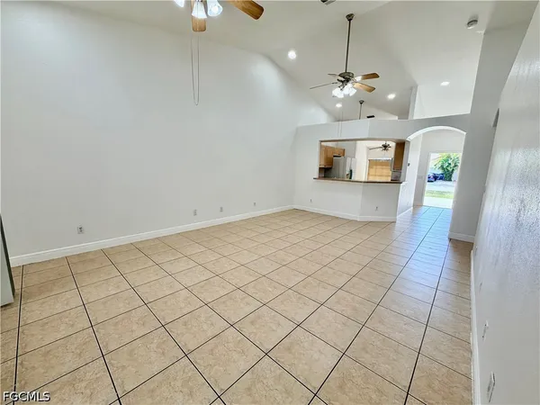 $1,500 | 527 Northeast 24th Place, Cape Coral, FL 33909