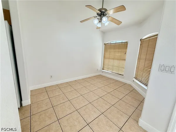 $1,500 | 527 Northeast 24th Place, Cape Coral, FL 33909