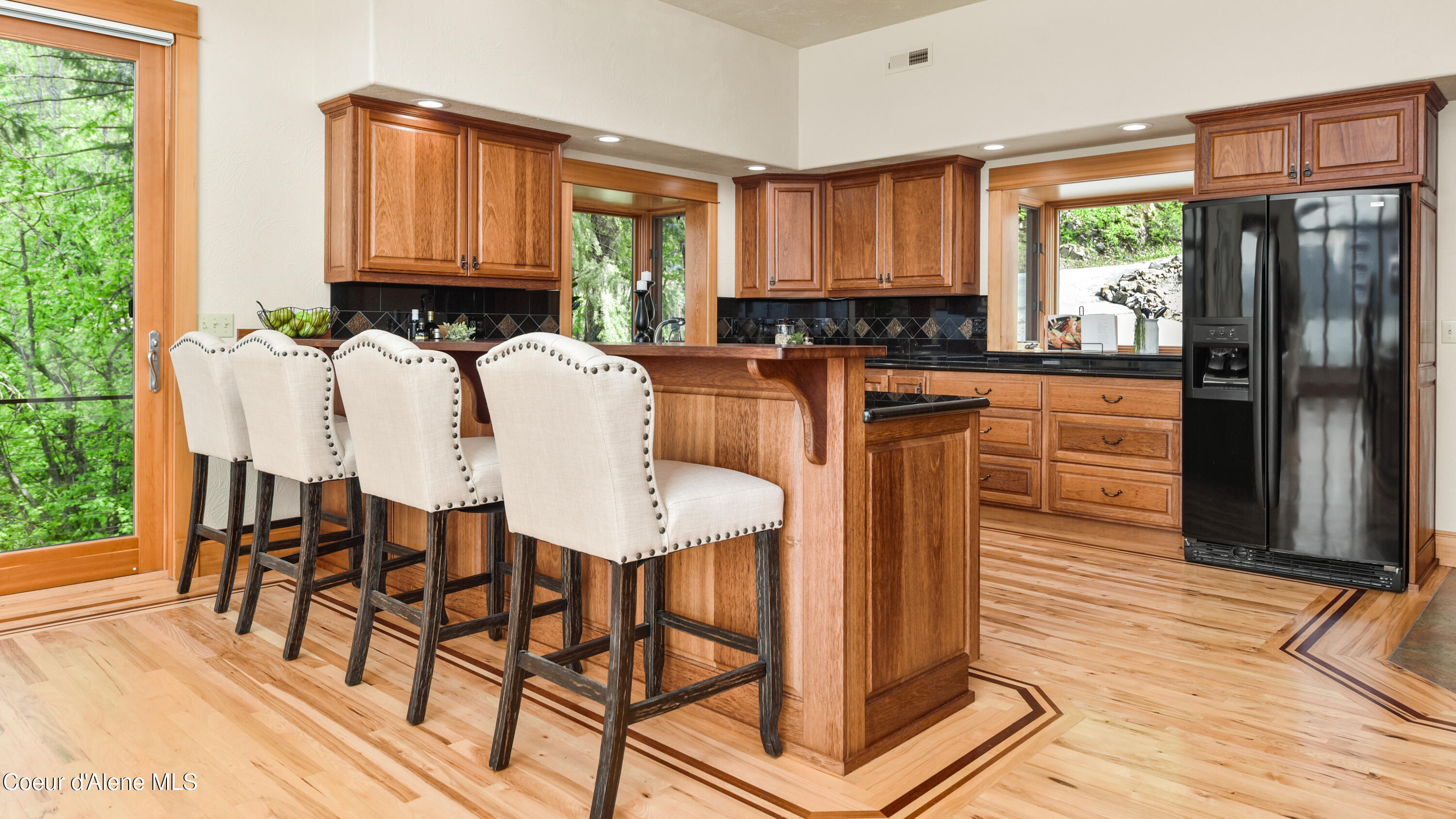 3361 Bottle Bay Road Sagle, ID 83860 - Photo 10 of 31 7 - Kitchen