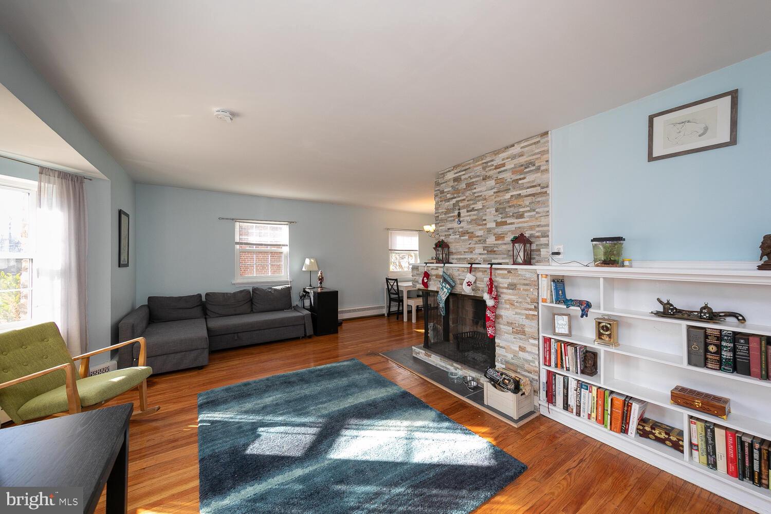 1262 Huntingdon Road Abington, PA 19001 - Photo 4 of 50