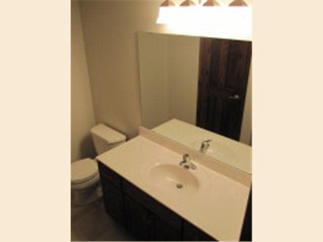 3801 46 Avenue Northwest Rochester, MN 55901 - Photo 16 of 22