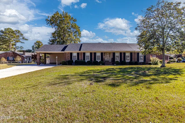 $250,000 | 3002 Johnson Street, Kinston, NC 28504