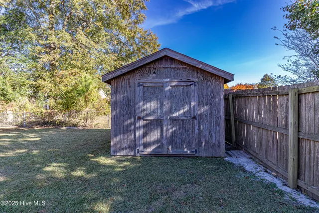 $250,000 | 3002 Johnson Street, Kinston, NC 28504