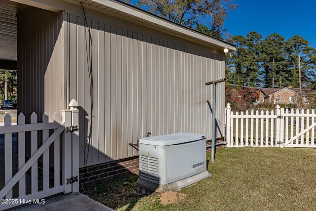 $250,000 | 3002 Johnson Street, Kinston, NC 28504