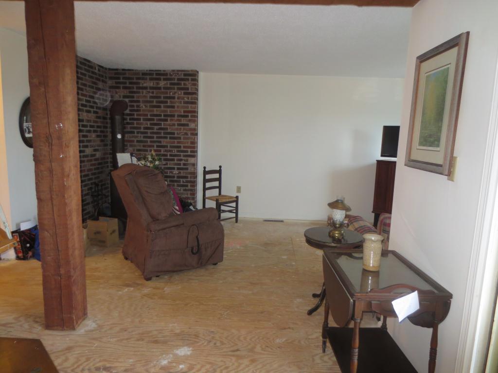 439 North River Road, Unit 7 Milford, NH 03055 - Photo 17 of 31