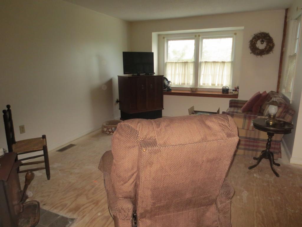 439 North River Road, Unit 7 Milford, NH 03055 - Photo 21 of 31