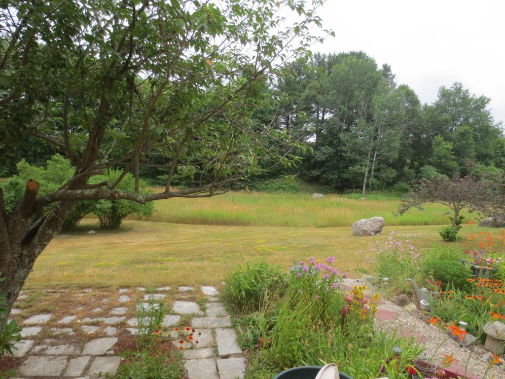 439 North River Road, Unit 7 Milford, NH 03055 - Photo 6 of 31
