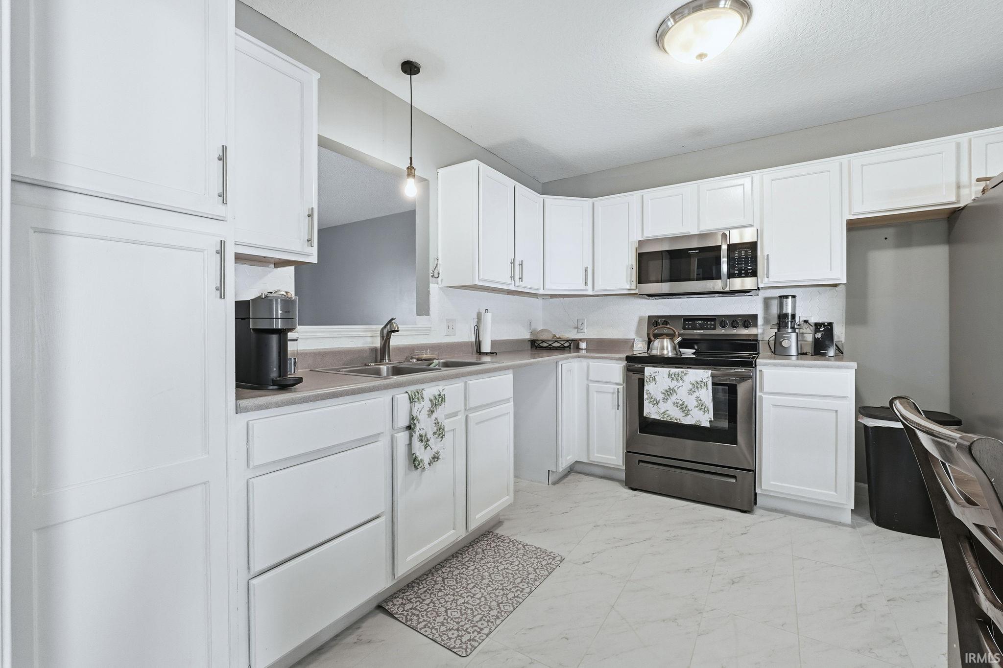 7826 Noble Ridge Place Fort Wayne, IN 46825 - Photo 4 of 26 Gallery Image 4