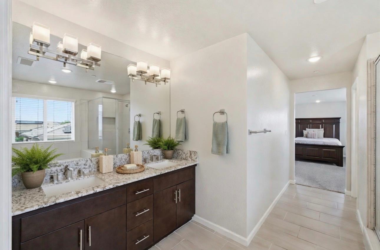 503 Cathedral Court Madera, CA 93636 - Photo 22 of 56 Digitally Altered